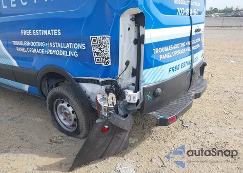 2023 Ford Transit-250 z USA, uszkodzony, nr VIN 1FTBR1Y85PKC03205